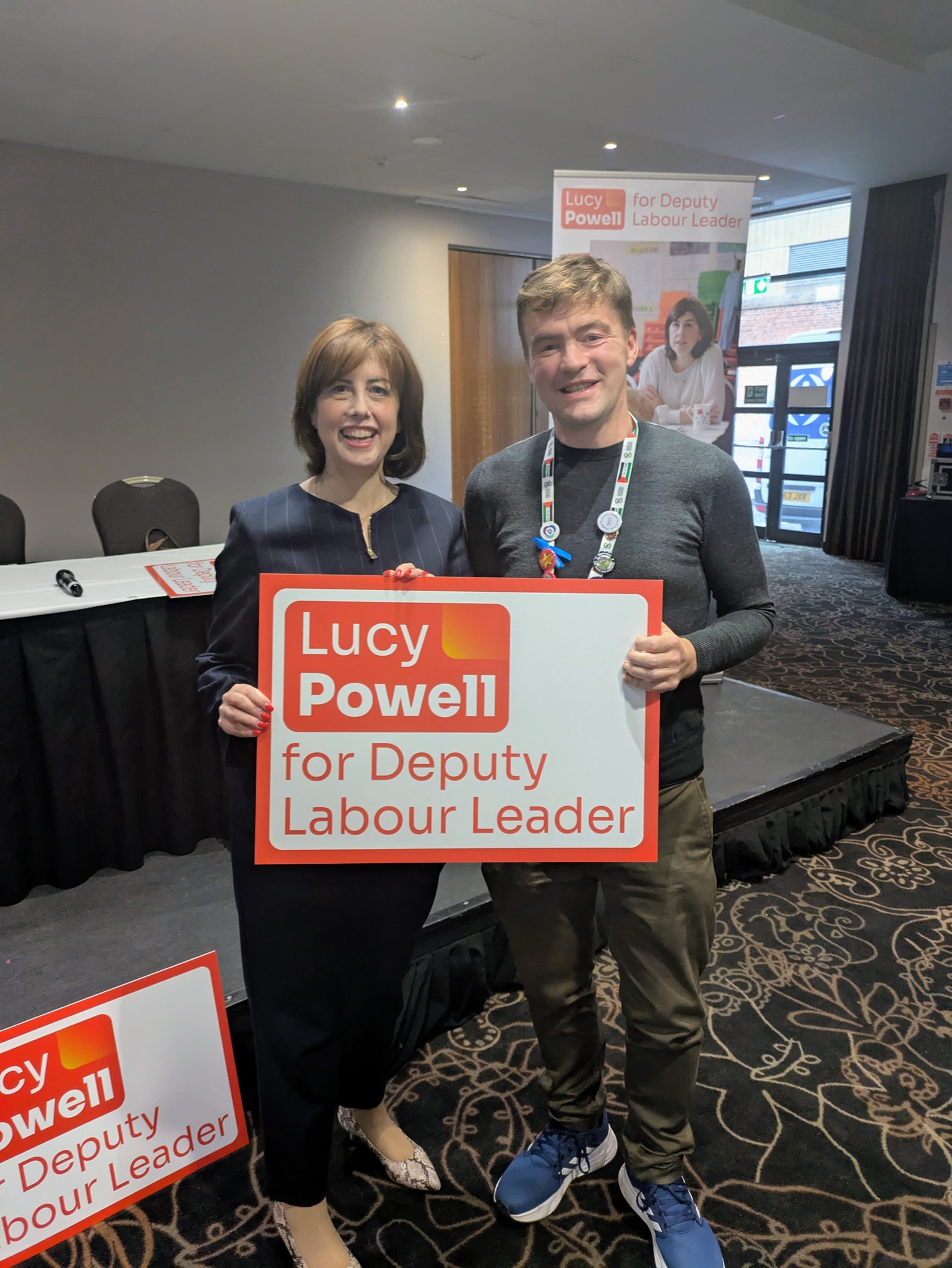It was great to speak to @[100057956416085:2048:Lucy Powell MP] earlier today and hear how if she becomes our new Deputy Leader she will be the voice of members, councillors and our communities across the whole of government. 

As Lucy said we have to take the narrative back and ensure our Labour values set the direction of change, not those of the right wing media and parties. 

For our country, for our communities and for our party I am backing Lucy to be the next Deputy Leader of the Labour P